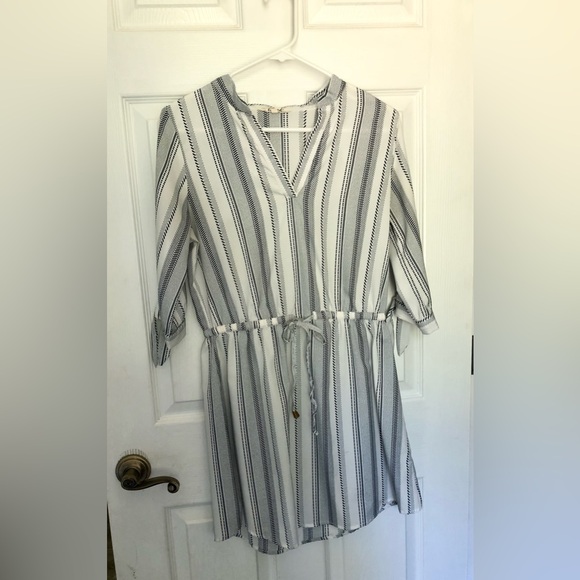 Blush Dresses & Skirts - BLUSH Striped V-Neck Drawstring Women’s Dress in White and aNavy
